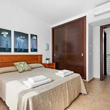 Calan Bosch Olivia By Escape Villa Cala en Bosch